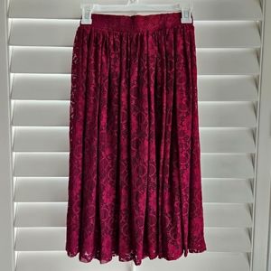 Gorgeous A-line skirt, midi length, lace fully lined women's/ teens size small
